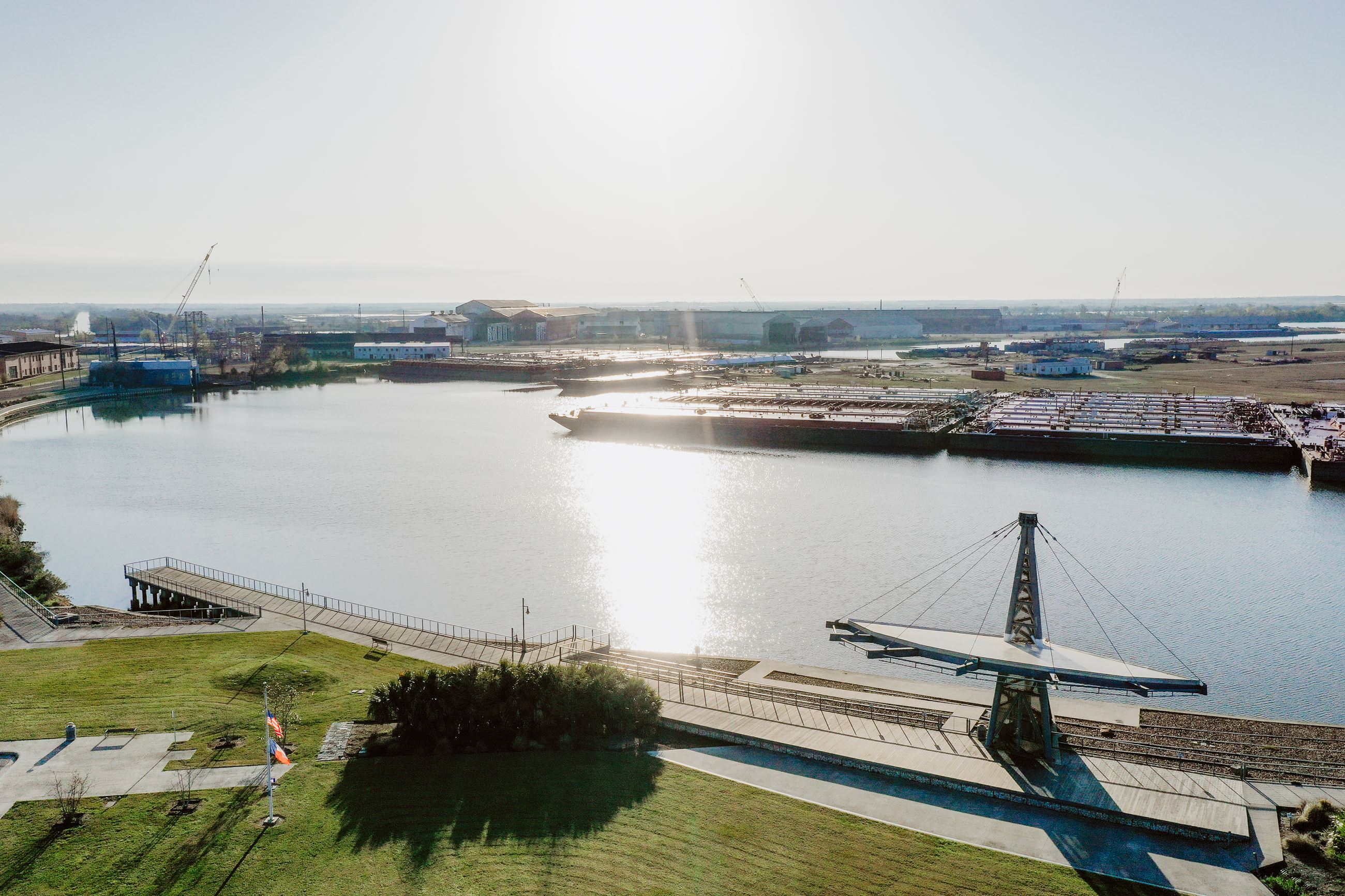 Picture of the downtown Riverfront Boardwalk and Pavilion
